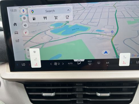 New 2025 Ford Explorer Active w/ Active Comfort Package image 29