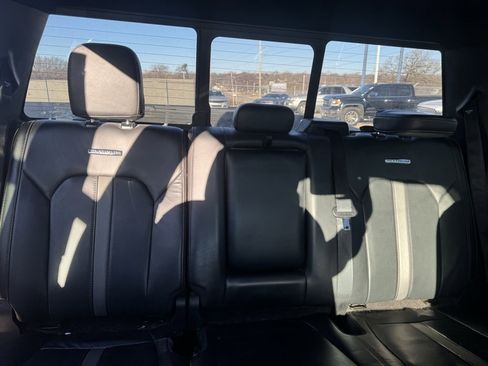 Used 2018 Ford F150 Platinum w/ Equipment Group 701A Luxury image 9