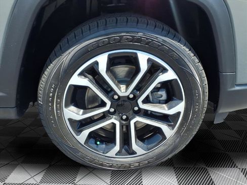 Used 2023 Jeep Compass Limited AWD/4WD image 29