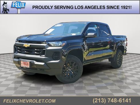 Used 2026 Chevrolet Colorado W/T w/ WT Custom Package AWD/4WD image 1