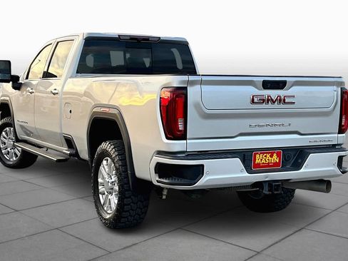 Used 2022 GMC Sierra 3500 Denali AWD/4WD image 11