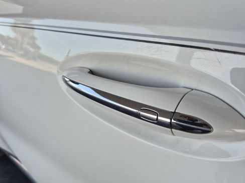 Used 2023 Buick Envision Preferred FWD image 9