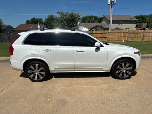 Used 2021 Volvo XC90 T6 Inscription w/ Protection Package Premier AWD/4WD image 4