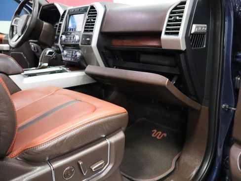Used 2018 Ford F150 King Ranch w/ Equipment Group 601A Luxury AWD/4WD image 54
