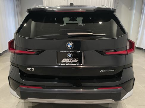 Certified 2023 BMW X1 xDrive28i w/ Convenience Package AWD/4WD image 5