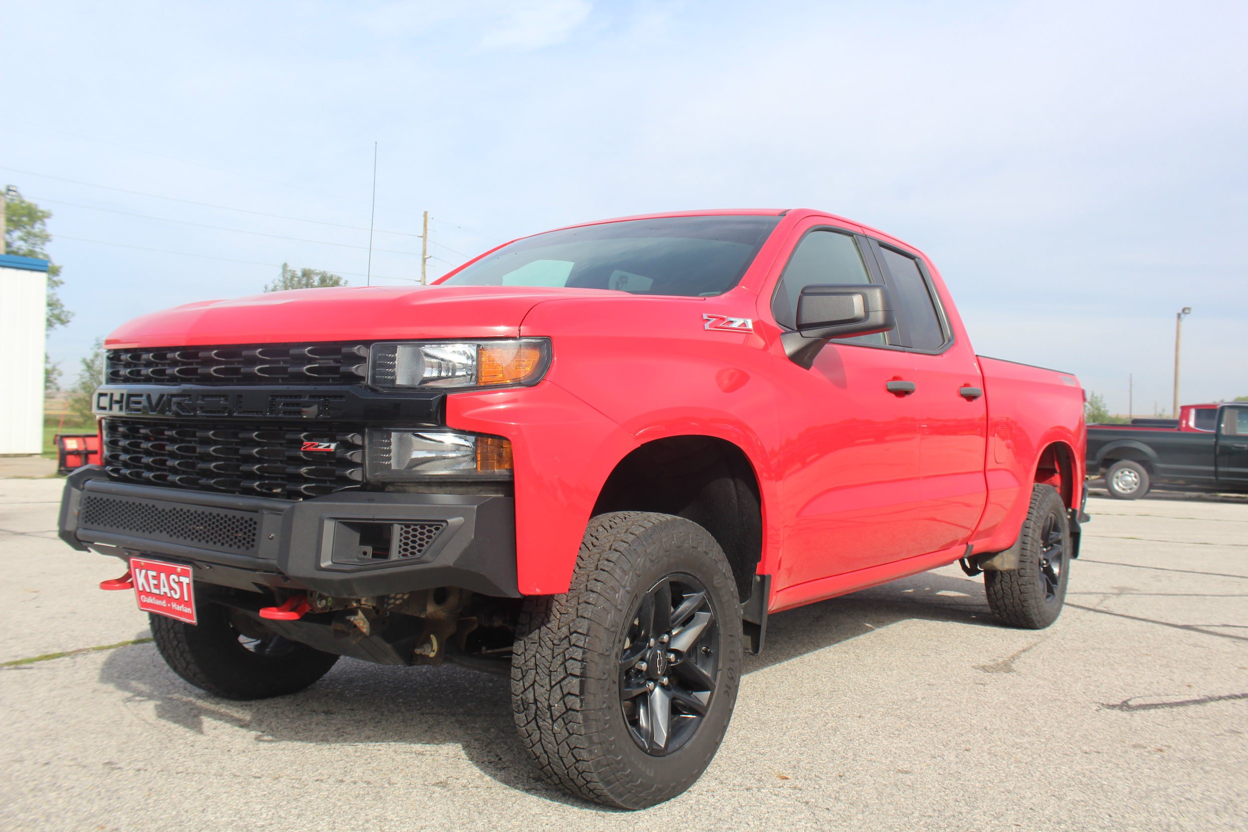 Used 2019 Chevrolet Silverado 1500 Custom Trail Boss w/ Custom Convenience Package AWD/4WD image 1