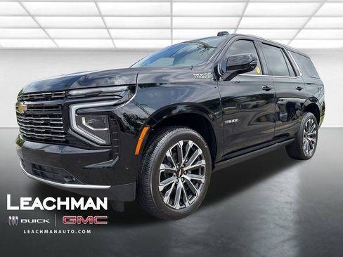 Certified 2026 Chevrolet Tahoe High Country AWD/4WD image 9