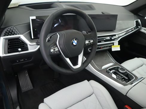 Certified 2026 BMW X5 sDrive40i RWD image 10