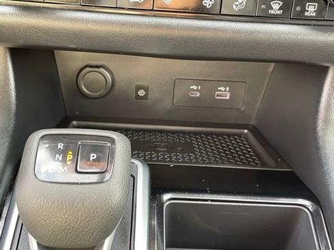 Certified 2023 Nissan Pathfinder SL AWD/4WD image 22