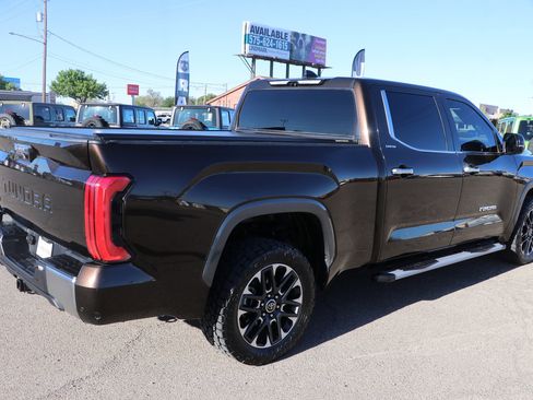 Used 2022 Toyota Tundra Limited AWD/4WD image 7