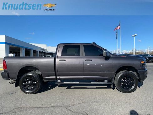 Used 2025 RAM 2500 Big Horn image 8