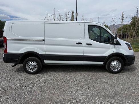 Used 2023 Ford Transit 250 Low Roof AWD image 2