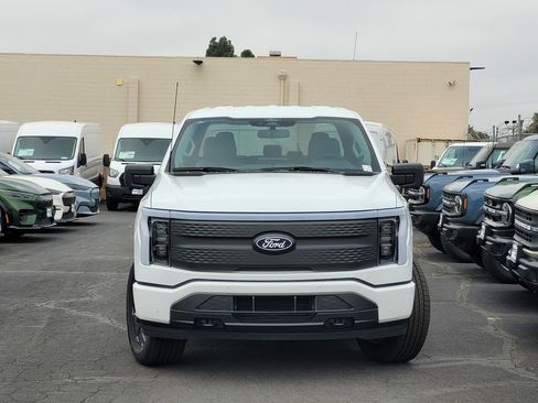 New 2025 Ford F150 Lightning Flash AWD/4WD image 34