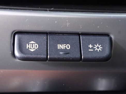 Used 2019 Chevrolet Tahoe Premier AWD/4WD image 13