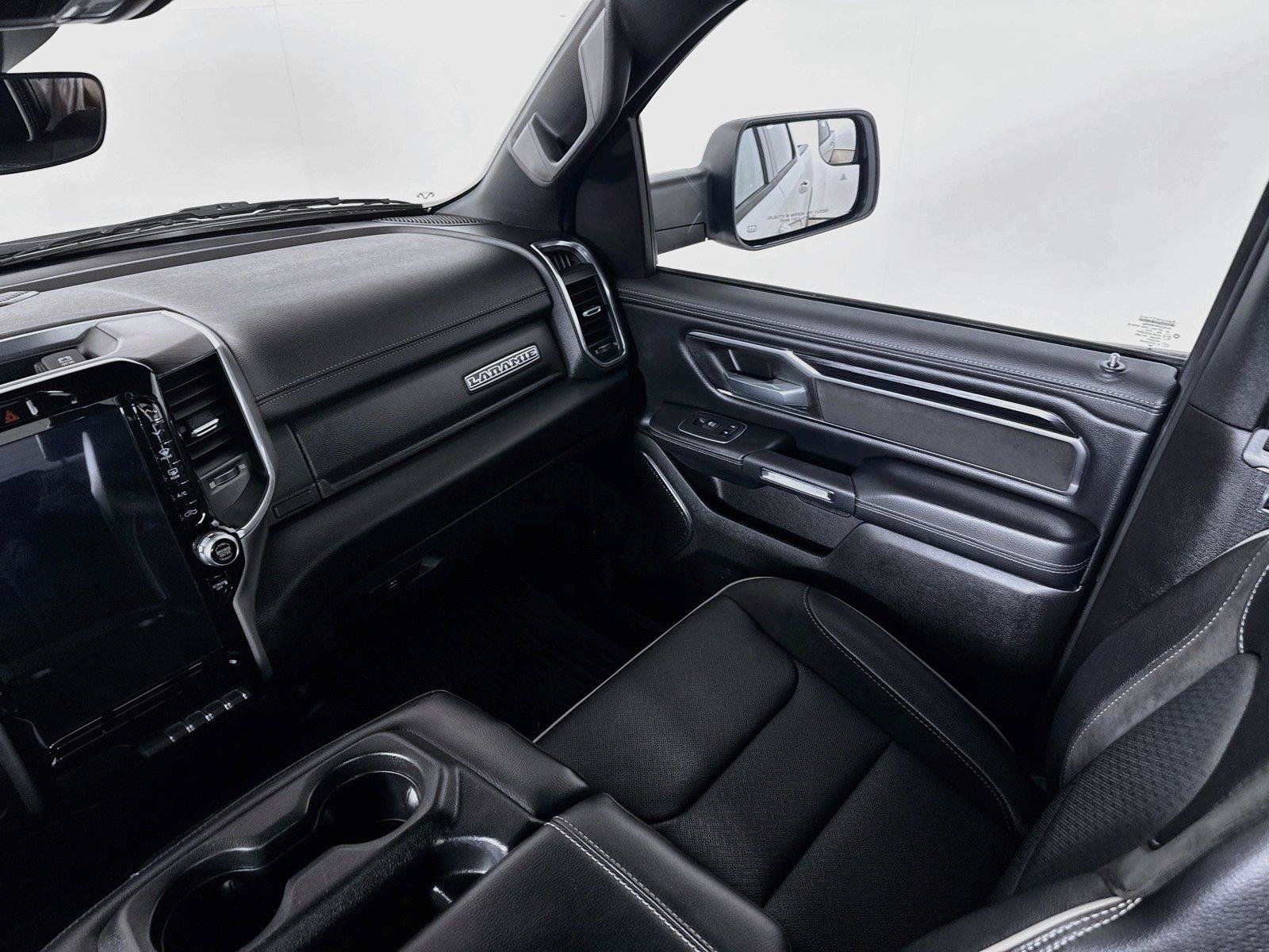 Used 2024 RAM 1500 Laramie AWD/4WD image 25
