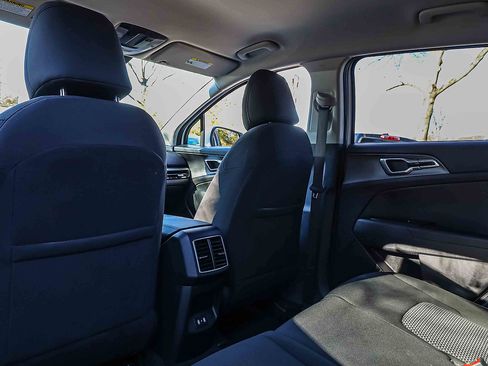 Certified 2026 Kia Sportage LX w/ LX Convenience Package image 22