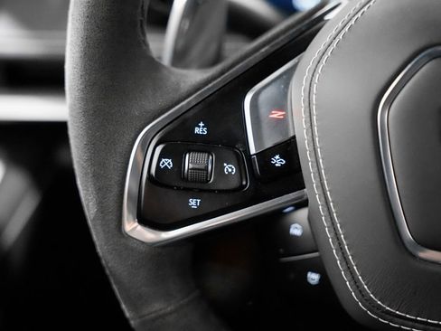Used 2025 Chevrolet Corvette Z06 RWD image 15