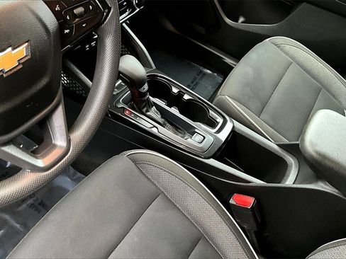 Certified 2021 Chevrolet TrailBlazer LT w/ Driver Confidence Package image 16