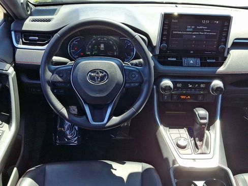 Used 2021 Toyota RAV4 XSE w/ Weather Package AWD/4WD image 12