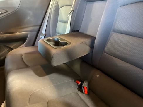 Used 2024 Chevrolet Malibu LT FWD image 19