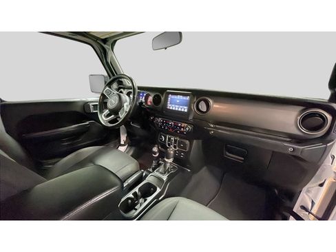 Used 2020 Jeep Gladiator Sport w/ Quick Order Package 24S AWD/4WD image 18