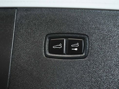 Used 2023 Porsche Cayenne Turbo S AWD/4WD image 72