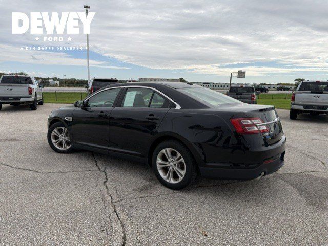 Used 2018 Ford Taurus SE FWD image 6