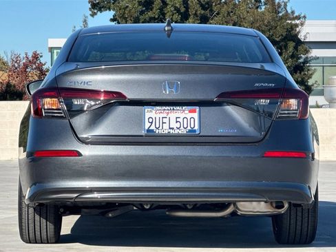 Certified 2025 Honda Civic Sport image 4