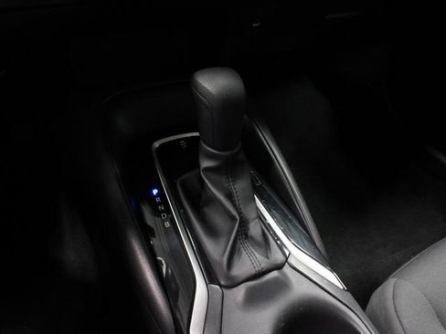 Used 2024 Toyota Corolla LE FWD image 27