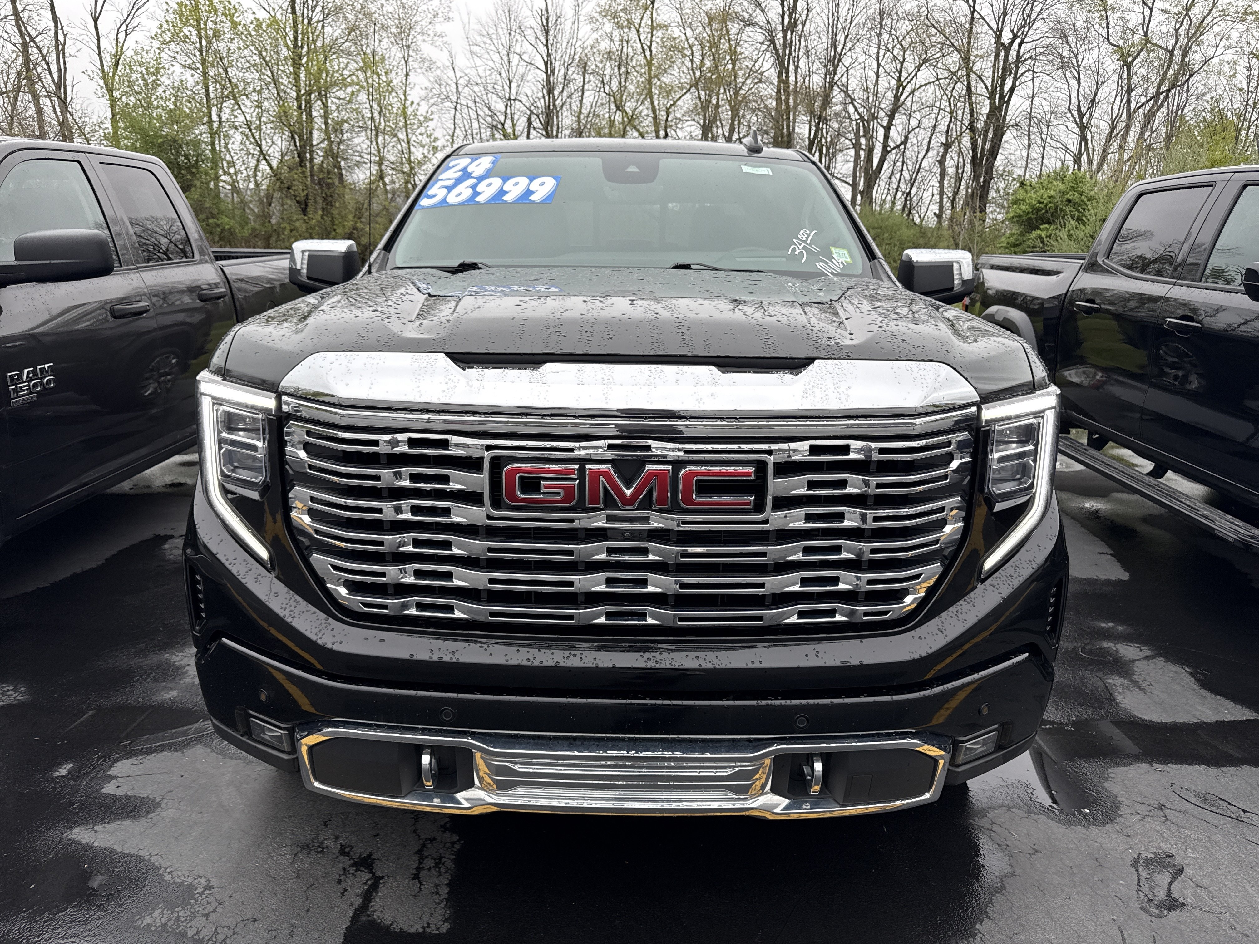 Used 2024 GMC Sierra 1500 Denali w/ Denali Reserve Package AWD/4WD image 4