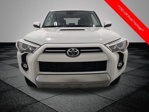 Certified 2024 Toyota 4Runner TRD Off-Road image 2
