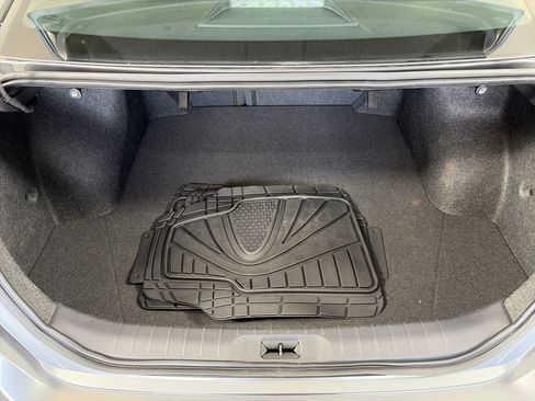 Used 2023 Nissan Altima 2.5 SV FWD image 13