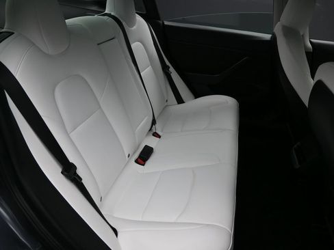 Used 2023 Tesla Model 3 Standard Range RWD image 26