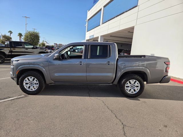 Used 2022 Nissan Frontier SV AWD/4WD image 3