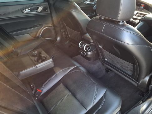Used 2022 Alfa Romeo Giulia Ti RWD image 36