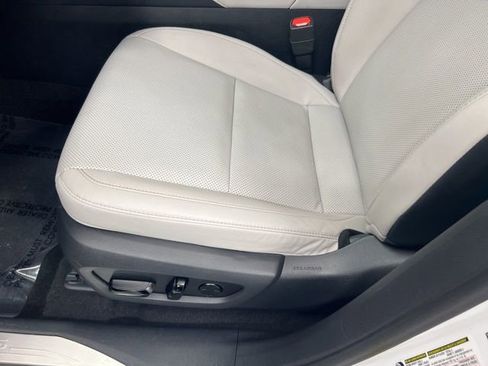 Used 2023 Lexus RX 350 Premium image 14