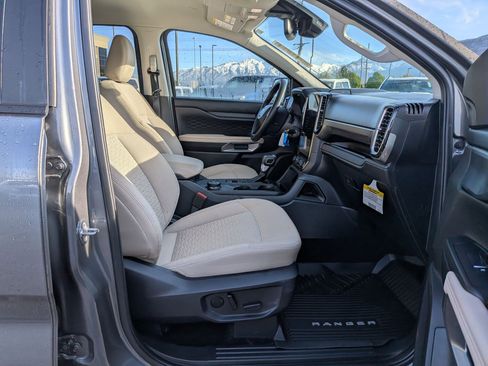 Used 2025 Ford Ranger XLT AWD/4WD image 34