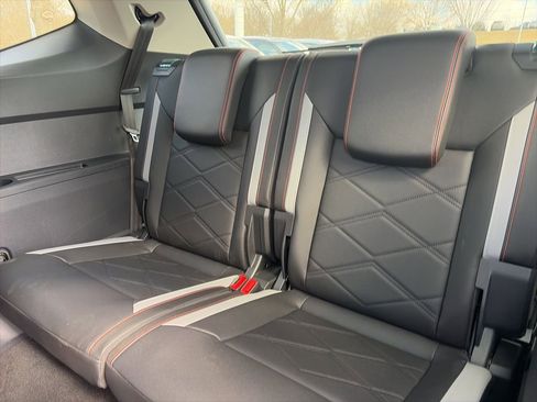 New 2026 Volkswagen Atlas Peak Edition AWD/4WD image 28