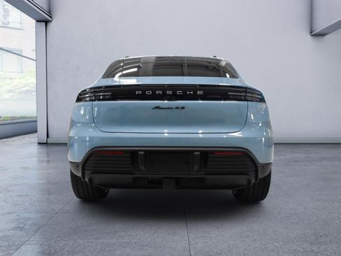 Used 2025 Porsche Macan 4S Electric AWD/4WD image 4