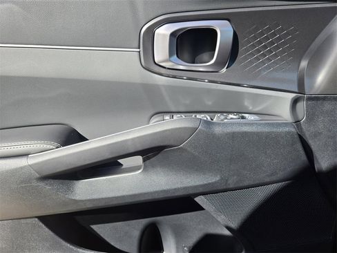 New 2026 Kia Sorento S image 16