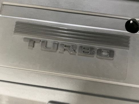 Used 2023 Buick Envision Avenir AWD/4WD image 29