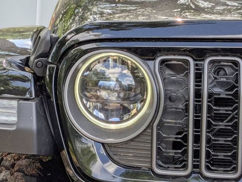 New 2026 Jeep Gladiator Mojave AWD/4WD image 8