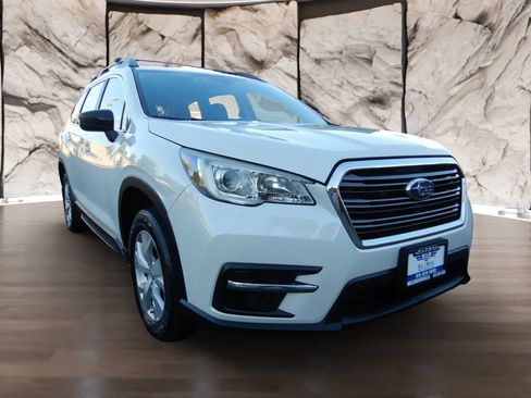 Used 2019 Subaru Ascent 8-Passenger AWD/4WD image 4