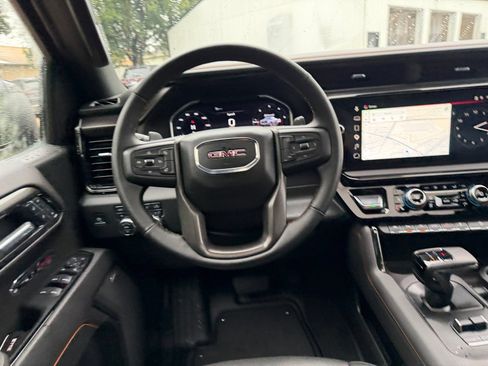 Used 2025 GMC Sierra 1500 AT4 AWD/4WD image 13