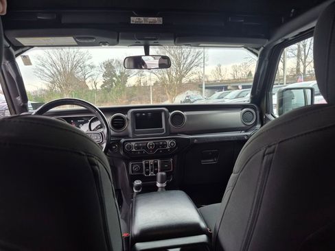 Used 2021 Jeep Wrangler Unlimited Sport image 13