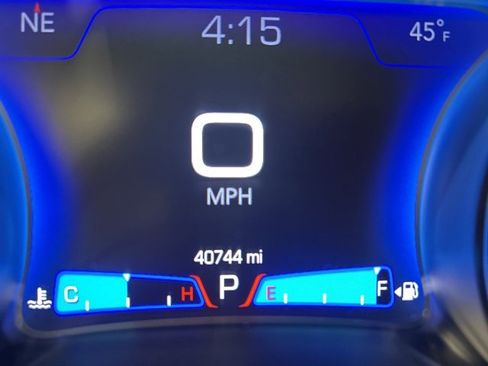 Used 2023 Chrysler 300 Touring L w/ Popular Equipment Group image 31