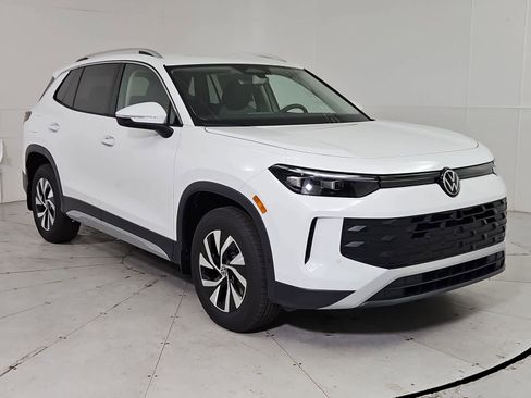 New 2026 Volkswagen Tiguan S AWD/4WD image 8