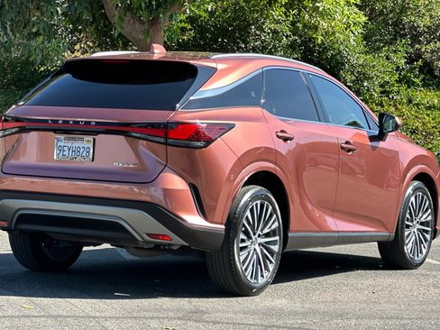 Used 2023 Lexus RX 350 Premium Plus w/ Accessory Package (Z1) FWD image 9