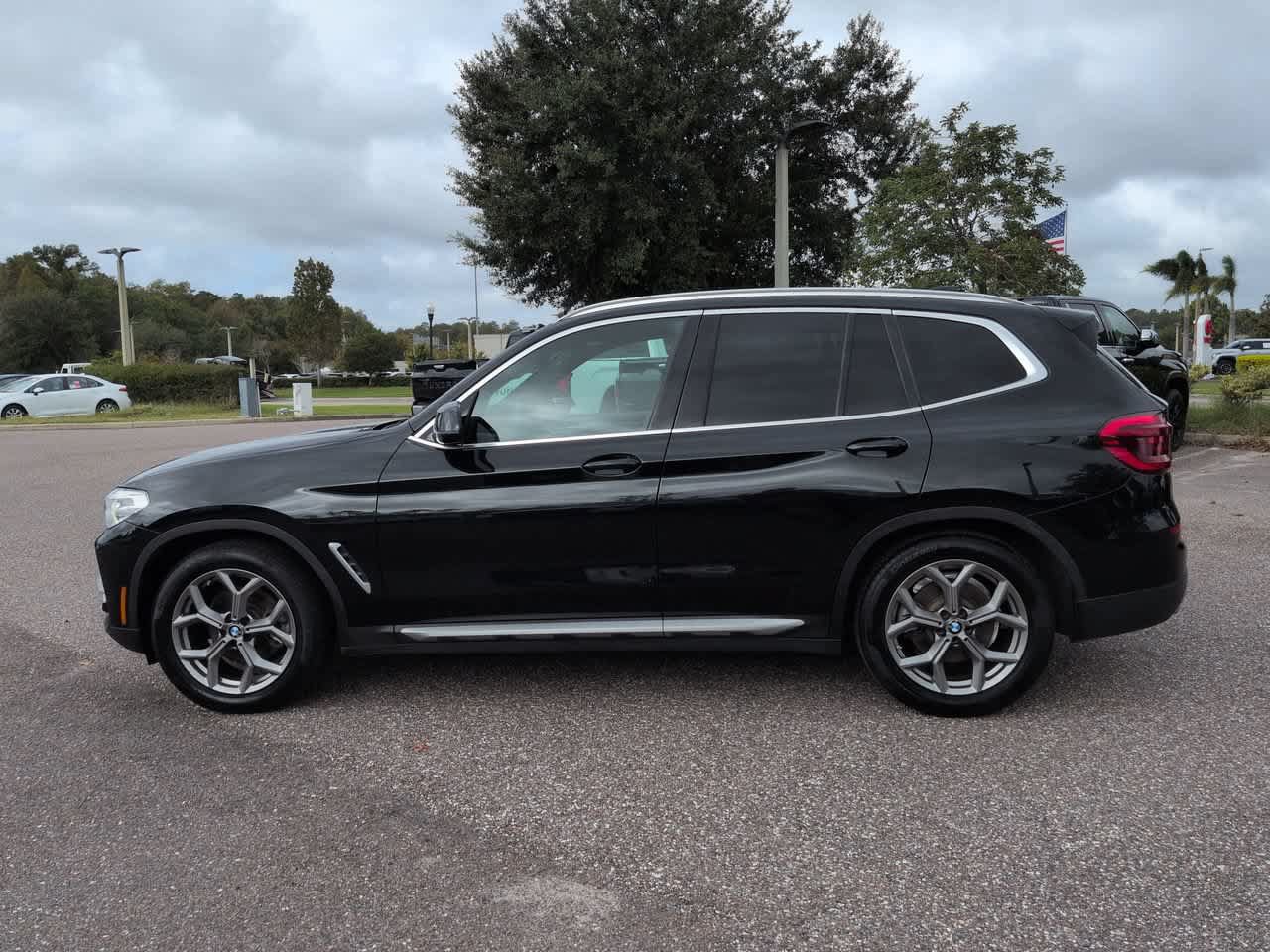 Used 2021 BMW X3 sDrive30i w/ Premium Package RWD image 3