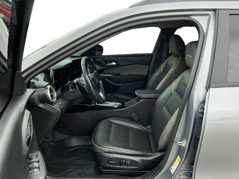 Used 2024 Chevrolet Trax ACTIV w/ Driver Confidence Package FWD image 14
